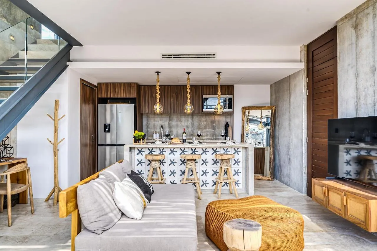 Divine 1Br Ph Tulum W Private Pool, Cenote, Gym Apartment 0*,  Mexico